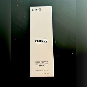 NIB Versed Skincare Press Restart Gentle Retinol Serum